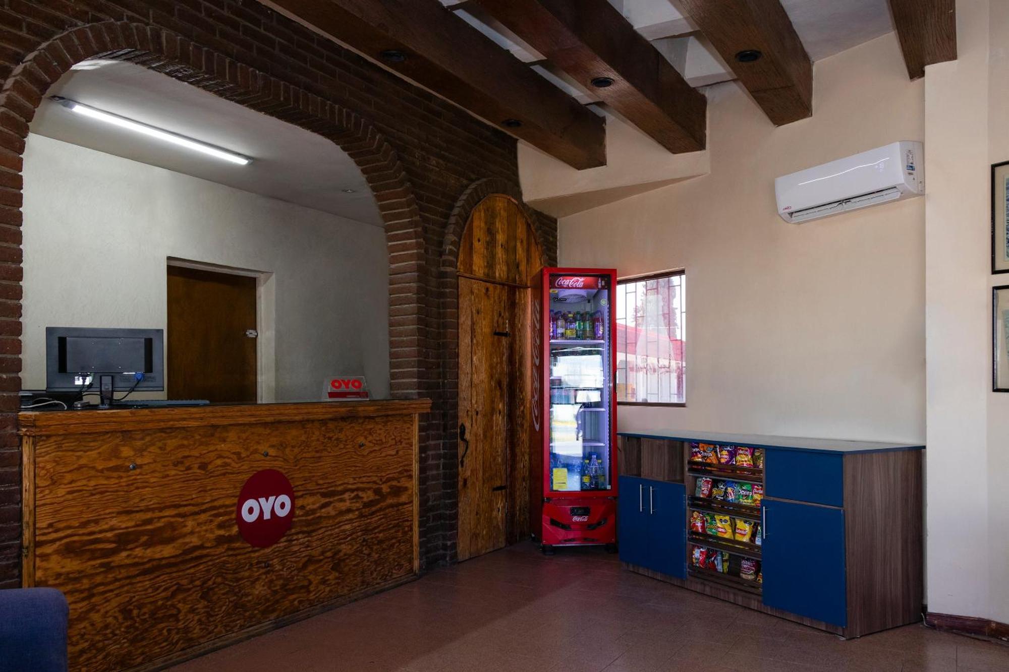 Oyo Hotel Real Del Sur, Estadio Chihuahua Exteriör bild