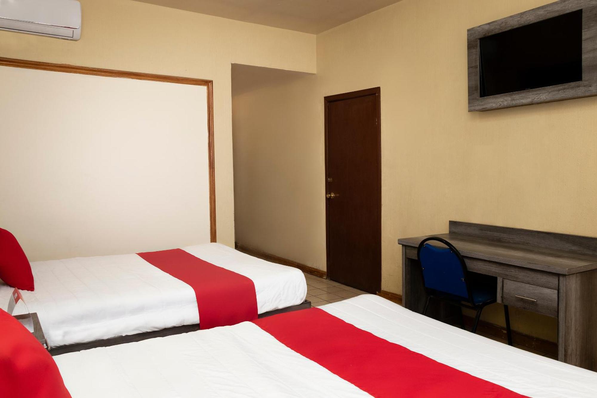 Oyo Hotel Real Del Sur, Estadio Chihuahua Exteriör bild